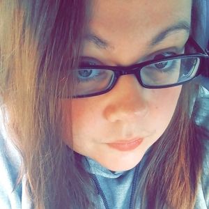 Meet your Posher, Michele